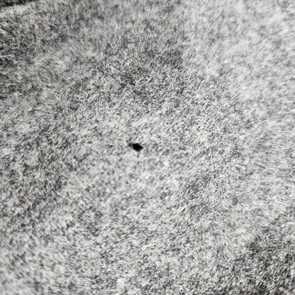 L.L. Bean Grey 100% Wool Pleated Front Trouser Pants Size 12 - Picture 3 of 5